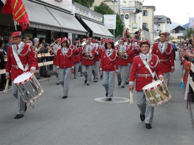 Festa cantonale di Scuol